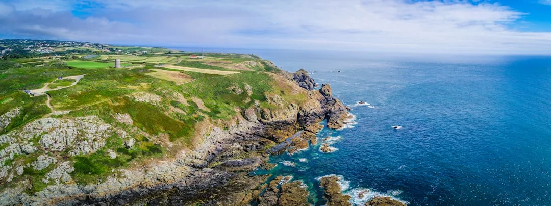 Guernsey Fund Administration & Investment Business Licensing Support, Guernsey – Coutts Consultants