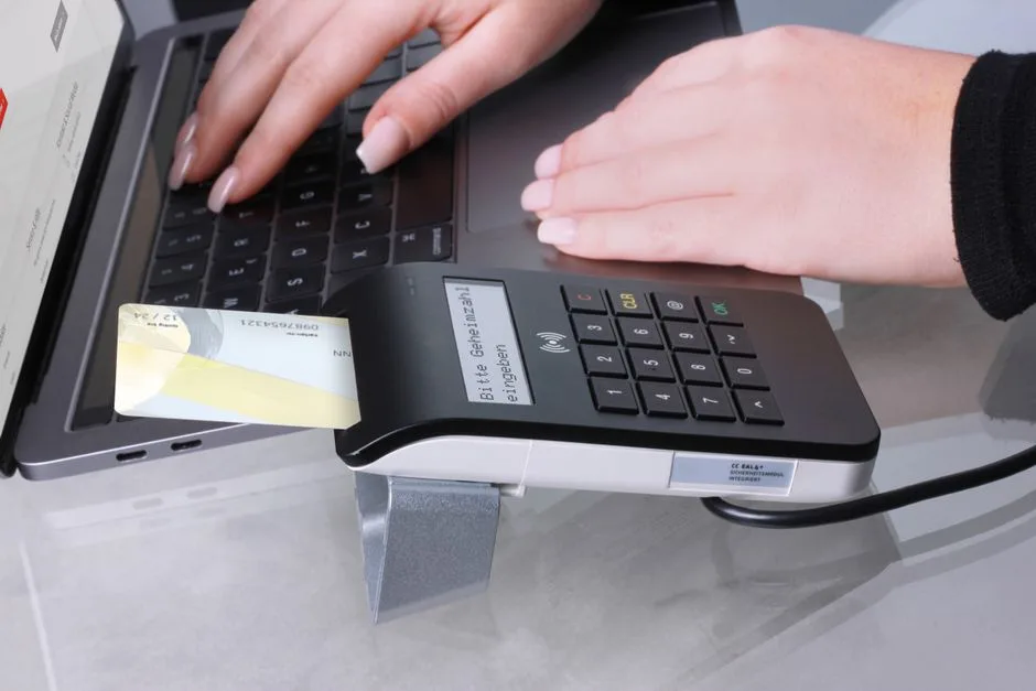 Luxembourg Corporate Bank Account Introduction, Luxembourg – Coutts Consultants
