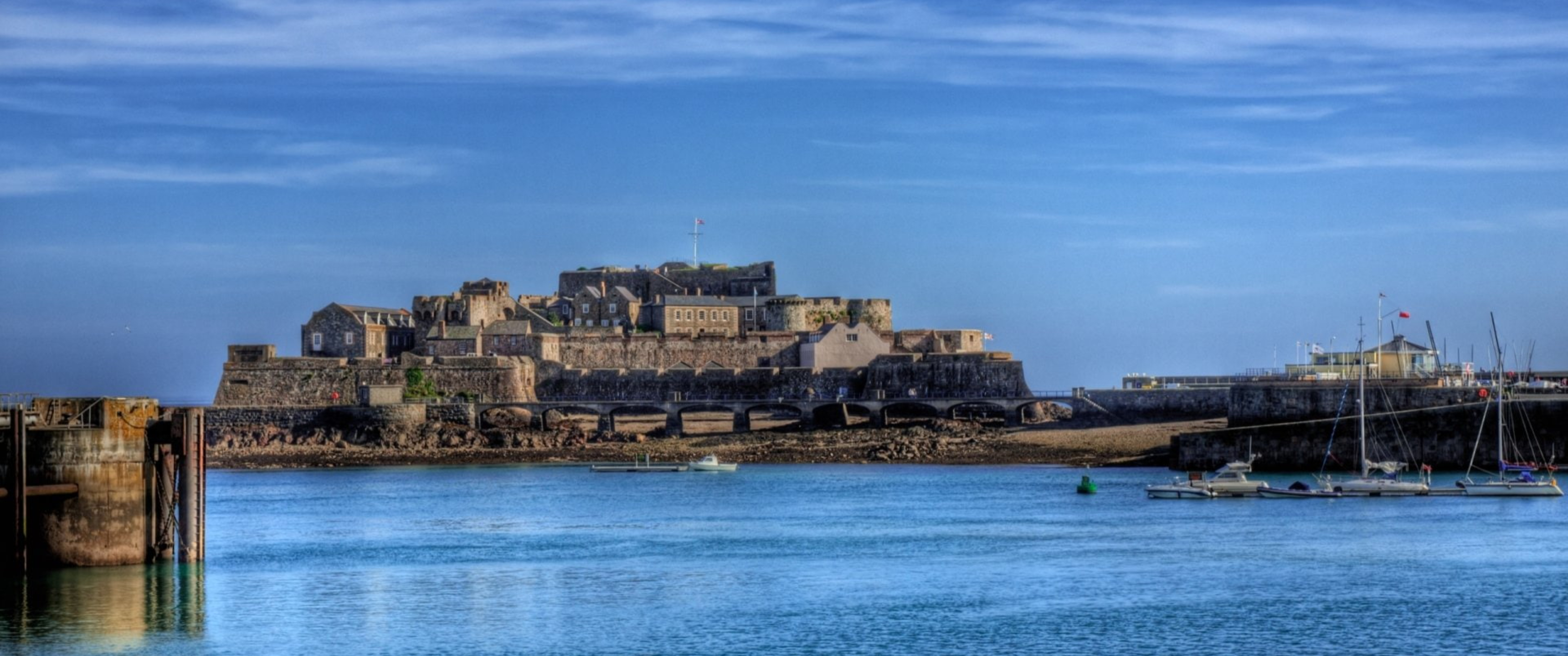 Guernsey Foundation Establishment & Administration Coordination, Guernsey – Coutts Consultants